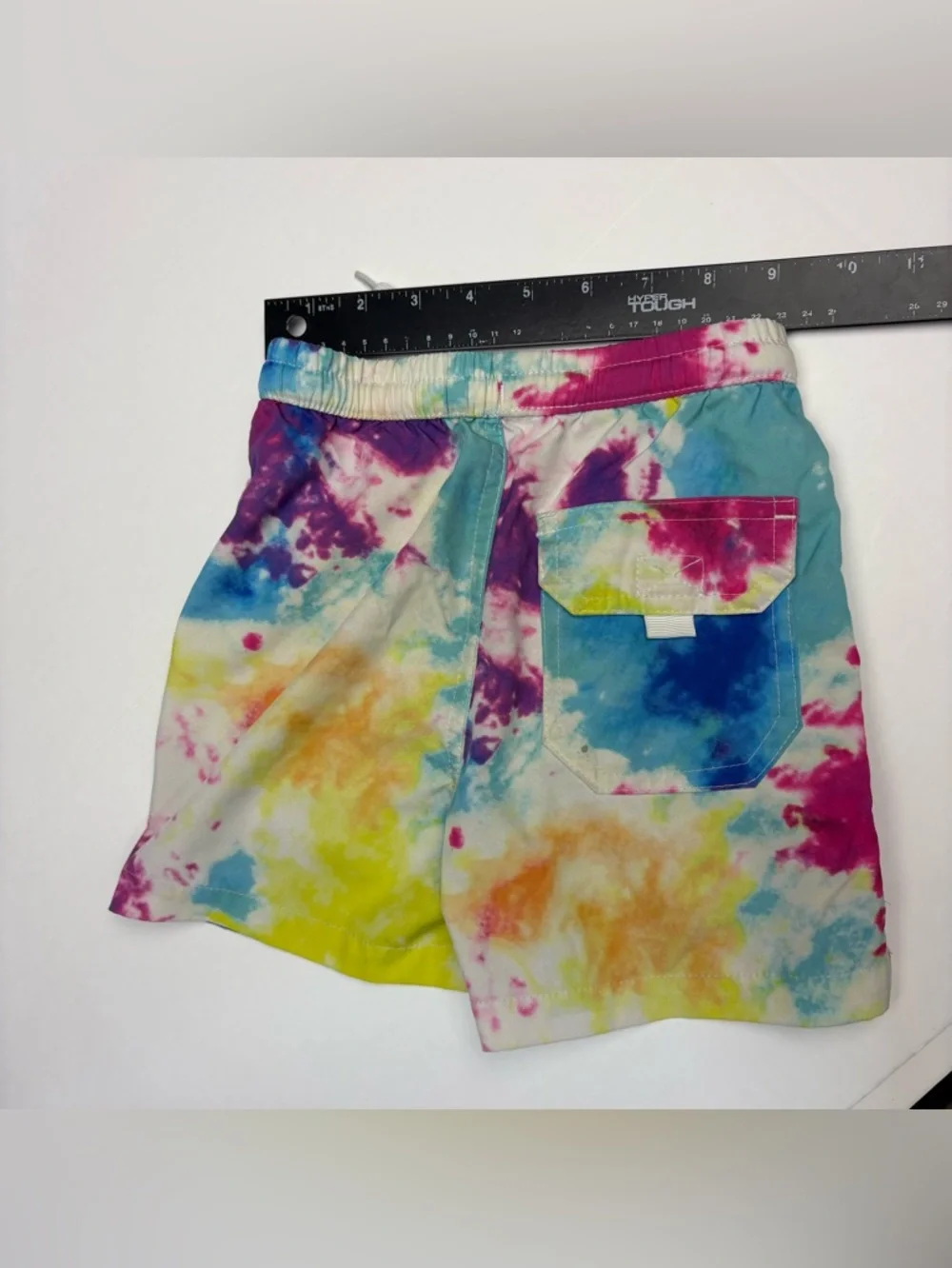 Buc-ee's Boys 4T Swim Trunks Tie Dye Beach Beaver Mascot Logo Polyester Blend